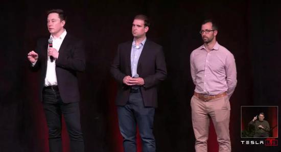 CEO、CTO、新 CTO