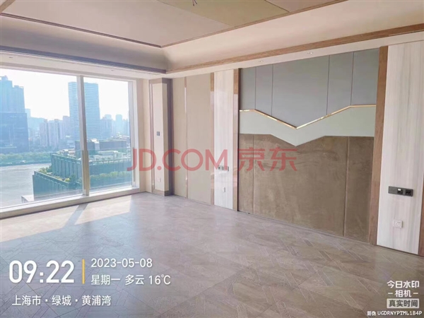 Saf997efd-dabe-4192-9e5a-b1710339fa89.jpg